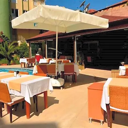 Hotel de apartamente Melissa Garden 4*