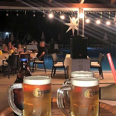 梅利莎花园公寓酒店