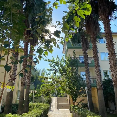 Ξενοδοχείο με διαμερίσματα Melissa Garden