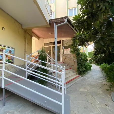 Ξενοδοχείο με διαμερίσματα Melissa Garden