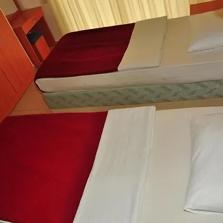 Ξενοδοχείο με διαμερίσματα Melissa Garden 3*